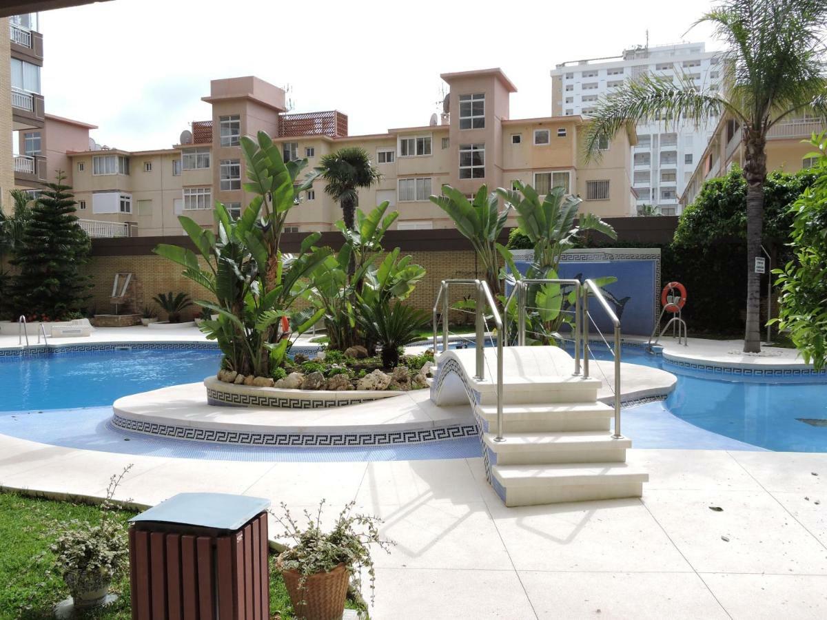 푸엔히롤라 Palm Beach 아파트 외부 사진